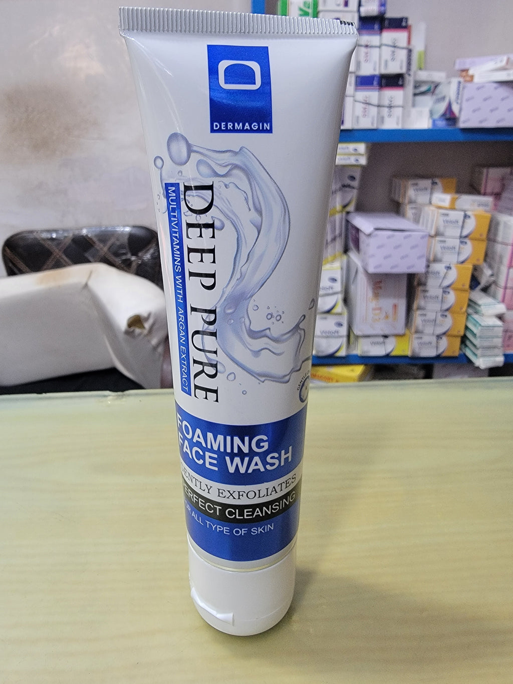 Deep Pure Facewash – With Multivitamins & Argan Extracts- Oil Control & Skin Brightening -Dermagin